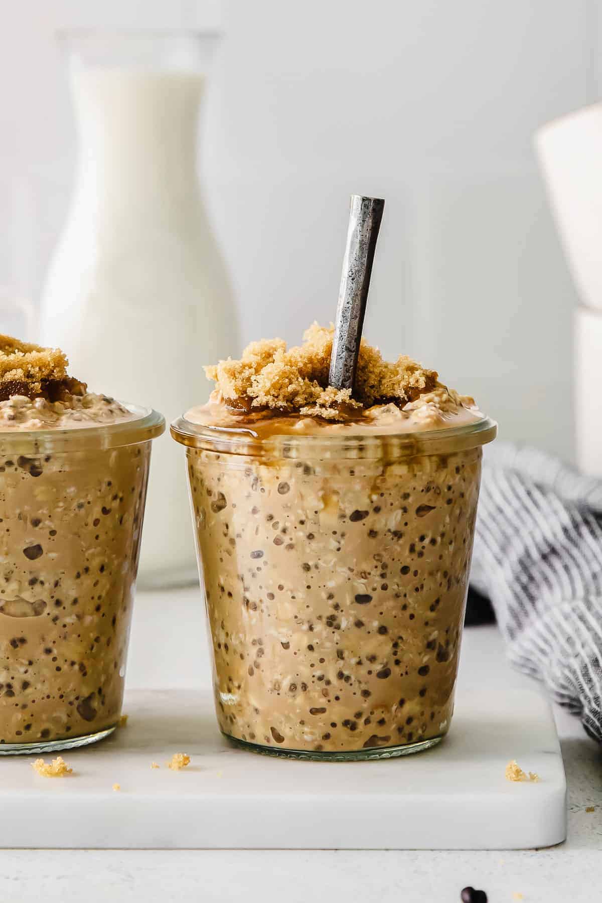 brown sugar shaken espresso overnight oats — energizing breakfast for busy mornings