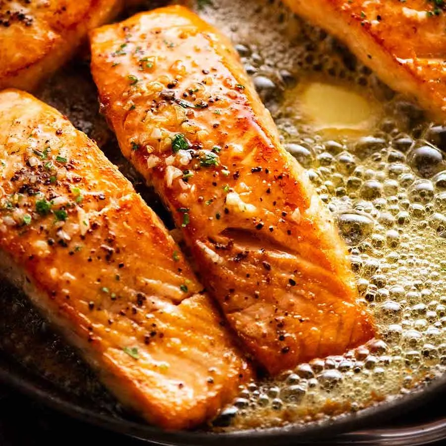 garlic butter salmon — quick, easy & absolutely delicious