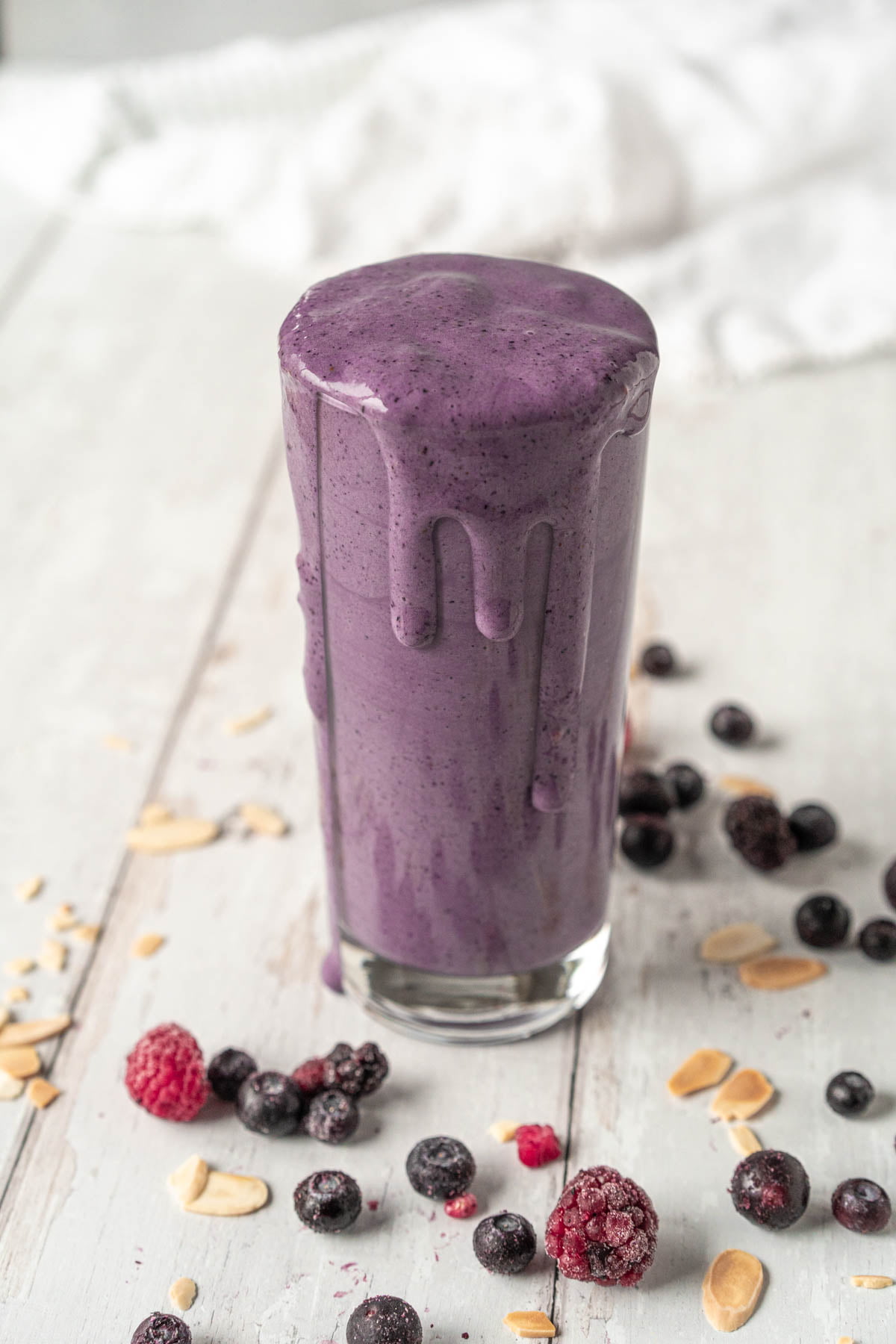 quick 5 ingredient protein smoothie — creamy, berry packed & delicious