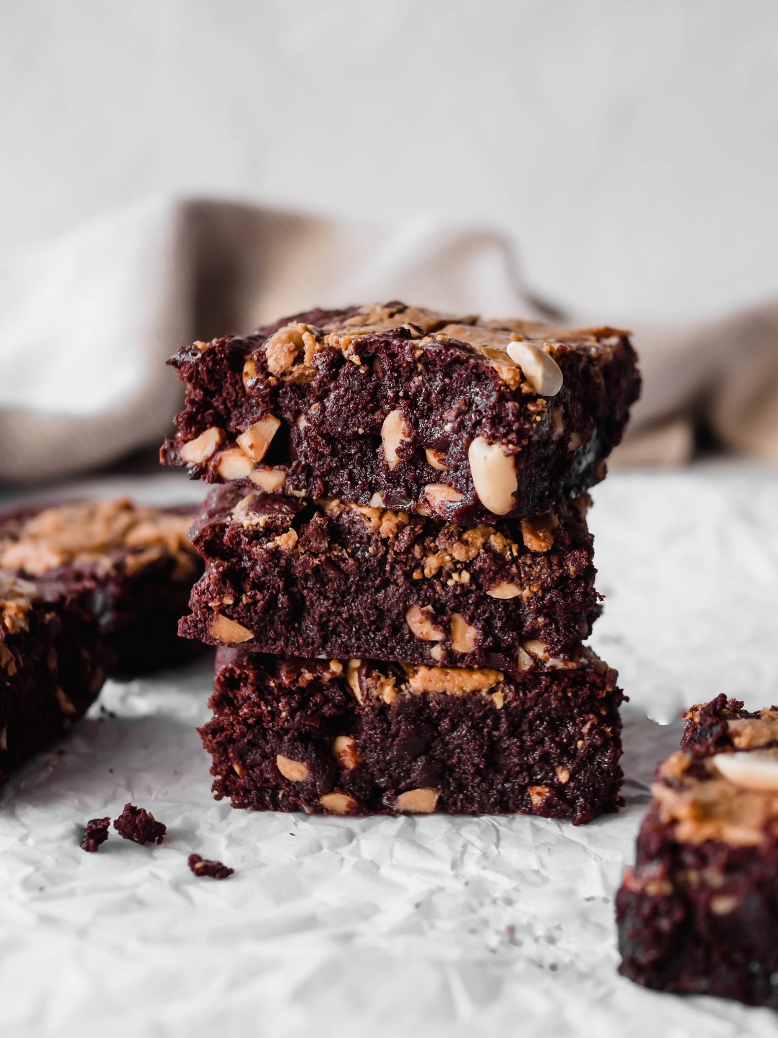 brownies au beurre de cacahuète & chocolat noir — gourmandise ultime